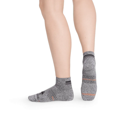 Women's Performance Compression Ankle Socks
