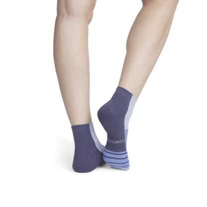 Women's Performance Compression Ankle Socks