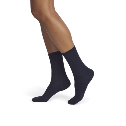 Women's Featherweight Rib Half Calf Socks