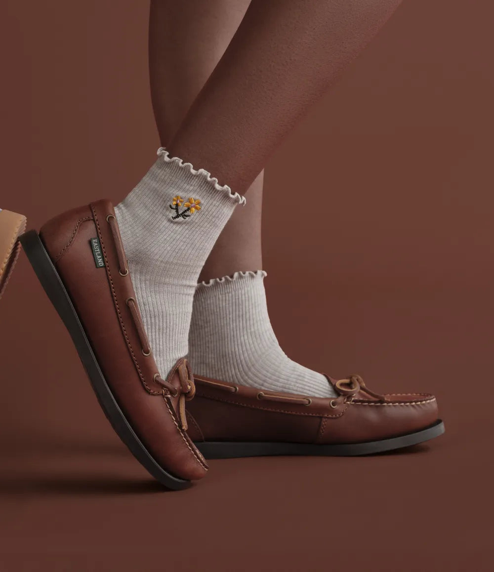 Women's Ruffle Rib Quarter Socks