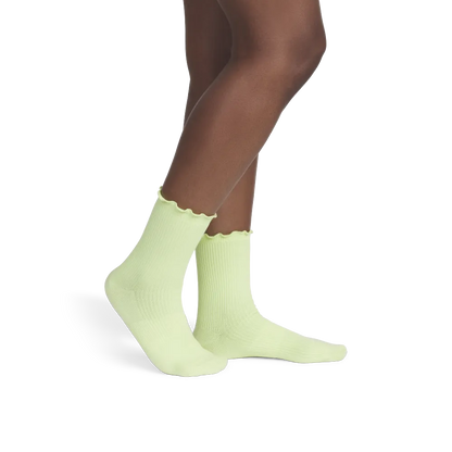 Women's Ruffle Rib Half Calf Socks